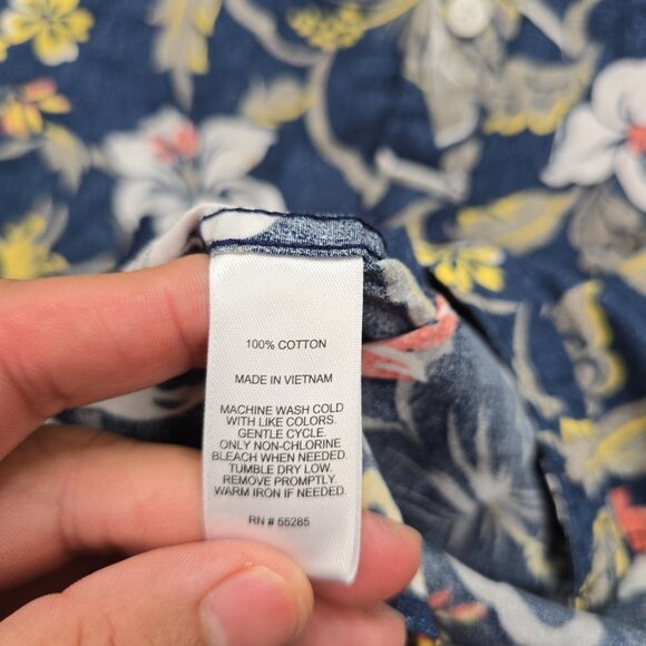 Express Shirt‎ Mens XL 17-17.5 Blue Button Up Floral Hawaiian Summer Beach AOP - Picture 6 of 7